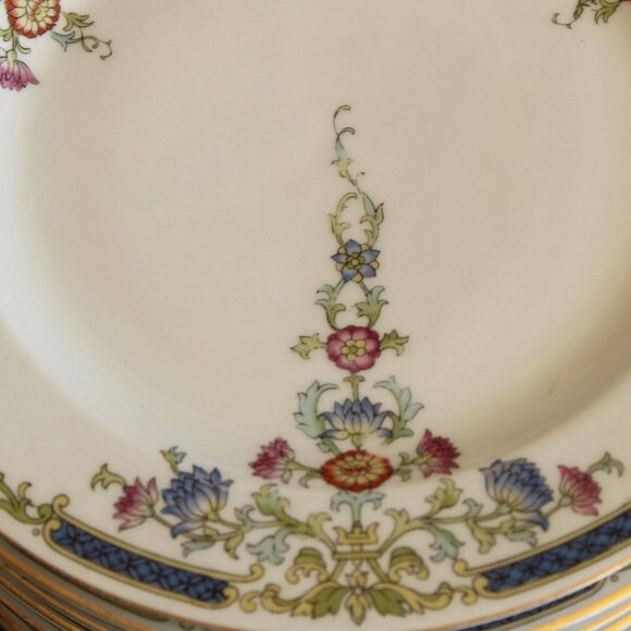 Vintage 1920s 1930s Dinner Plate, Hutschenreuther Selb Bavaria. Floral China, - Picture 2 of 10
